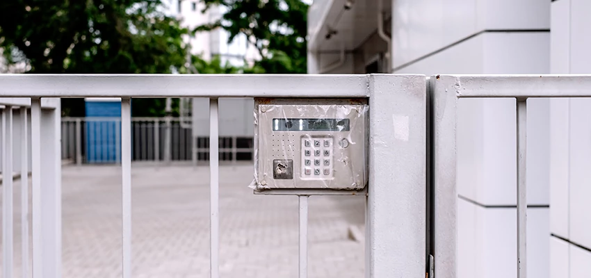 Gate Locks For Metal Gates in Huron, California